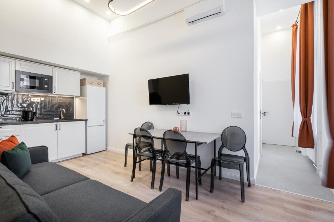 K33- Boutique Apartments, Best Location, By Bqa Budapest Eksteriør billede